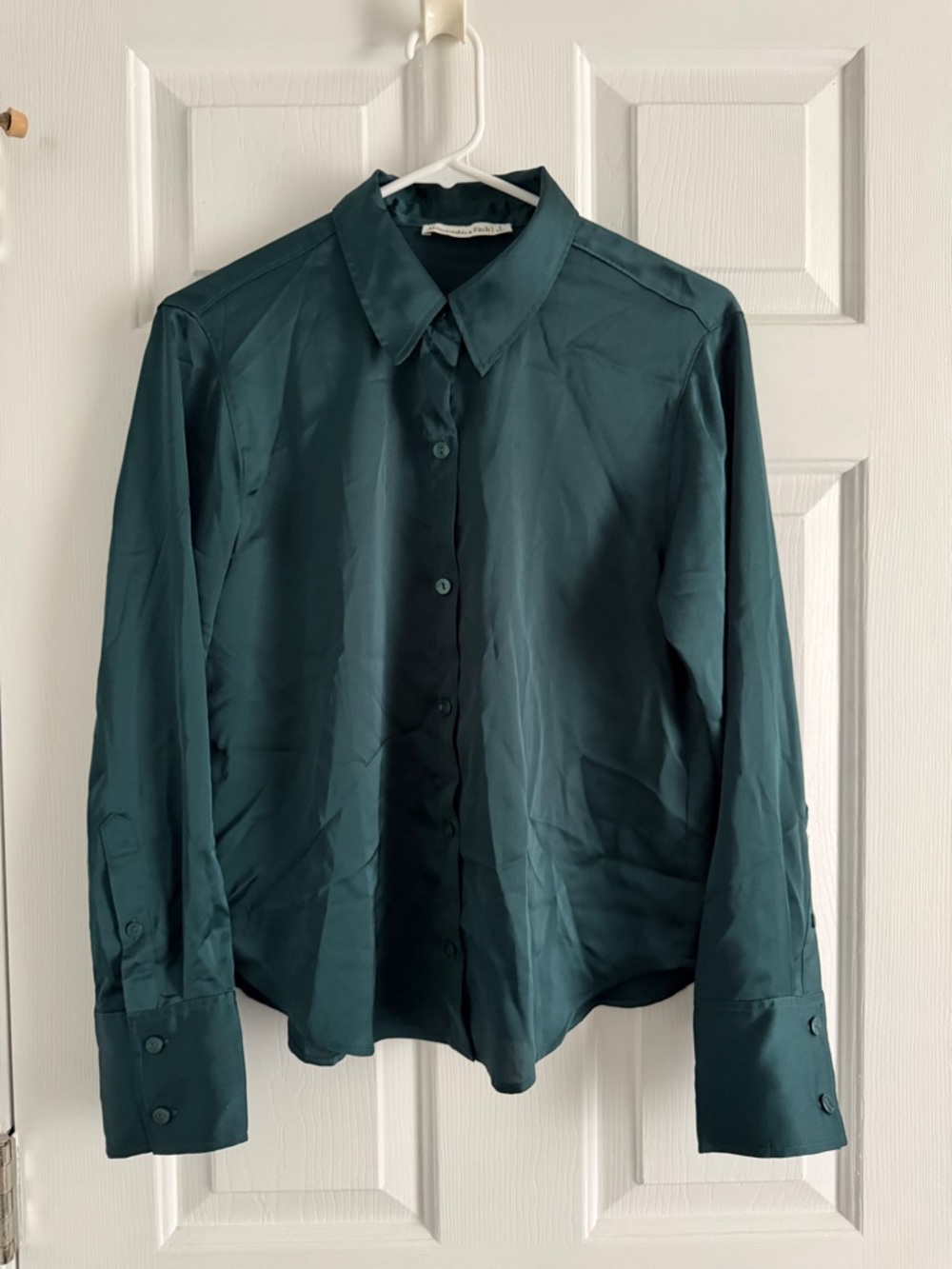 Women’s satin long sleeve top